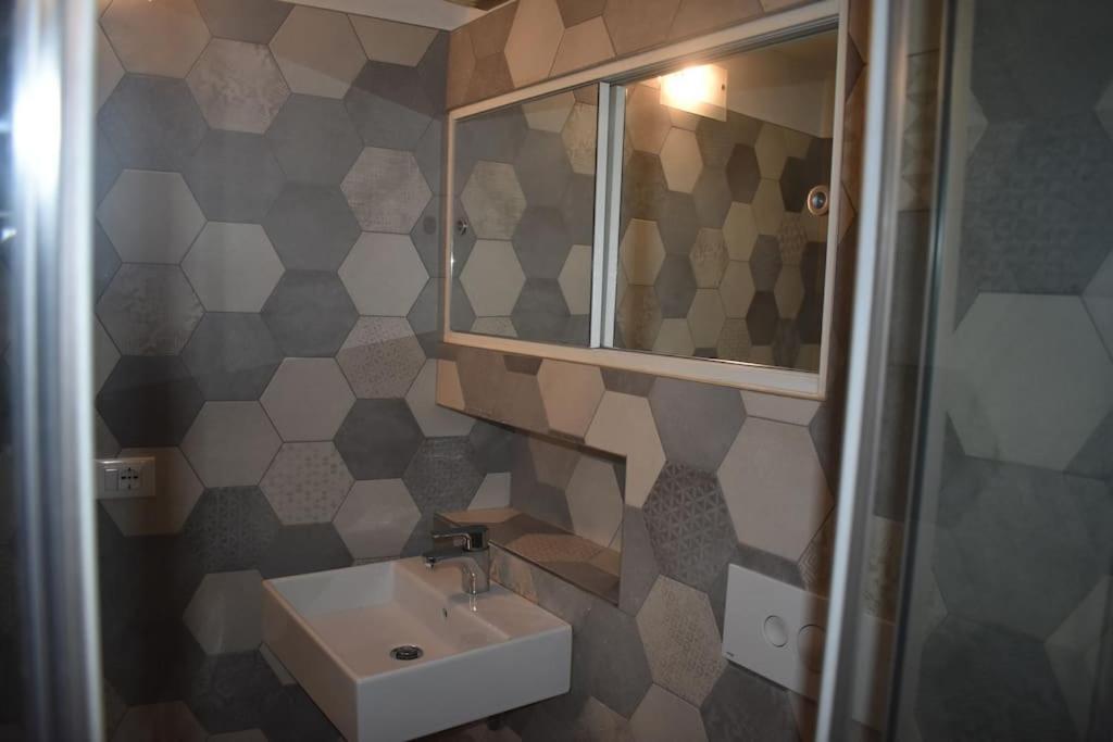 Nur 2 Casa Vacanze Bergamo Via Pignolo Dış mekan fotoğraf