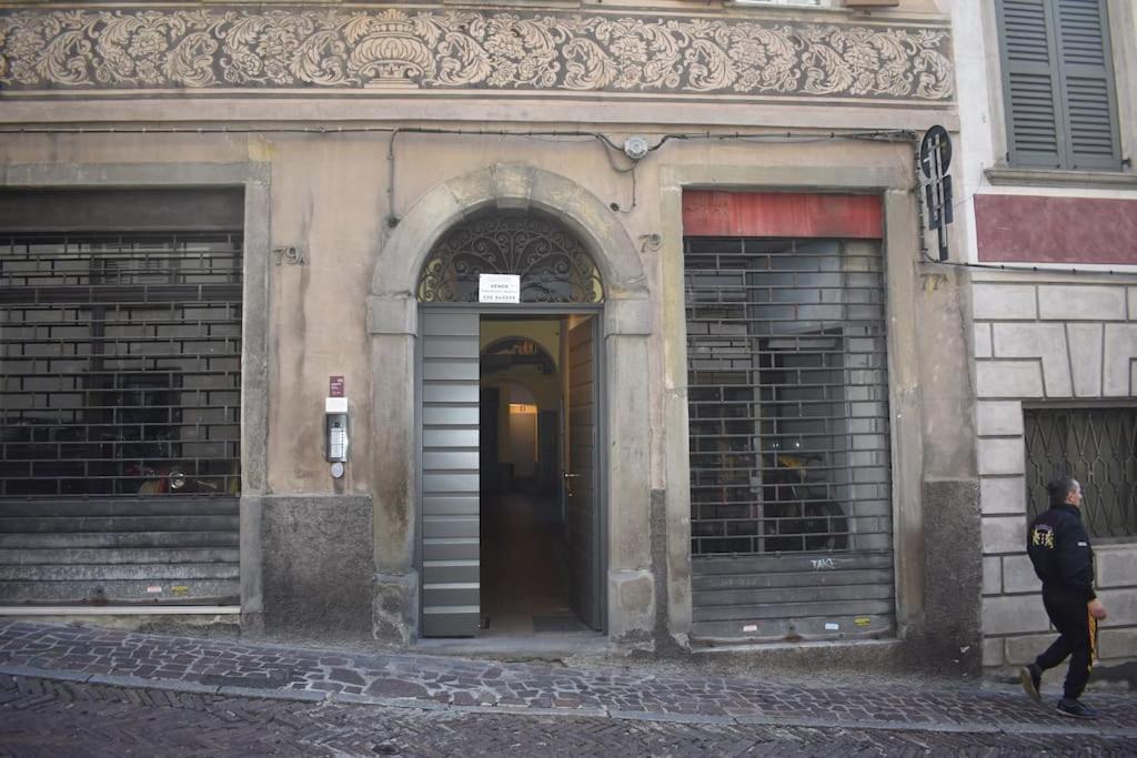 Nur 2 Casa Vacanze Bergamo Via Pignolo Dış mekan fotoğraf