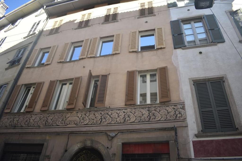 Nur 2 Casa Vacanze Bergamo Via Pignolo Dış mekan fotoğraf